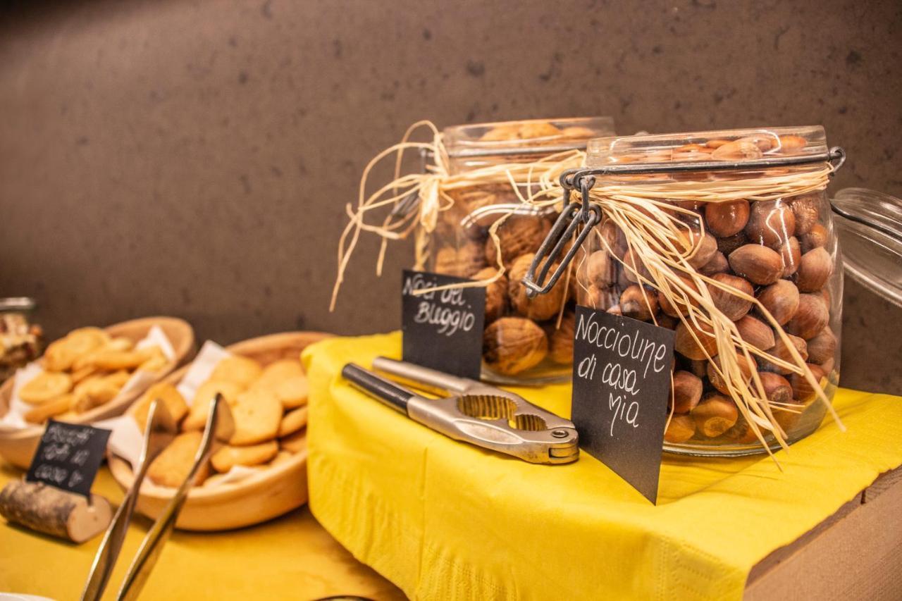 Dolcevita Ambiez B&B San Lorenzo Dorsino Kültér fotó