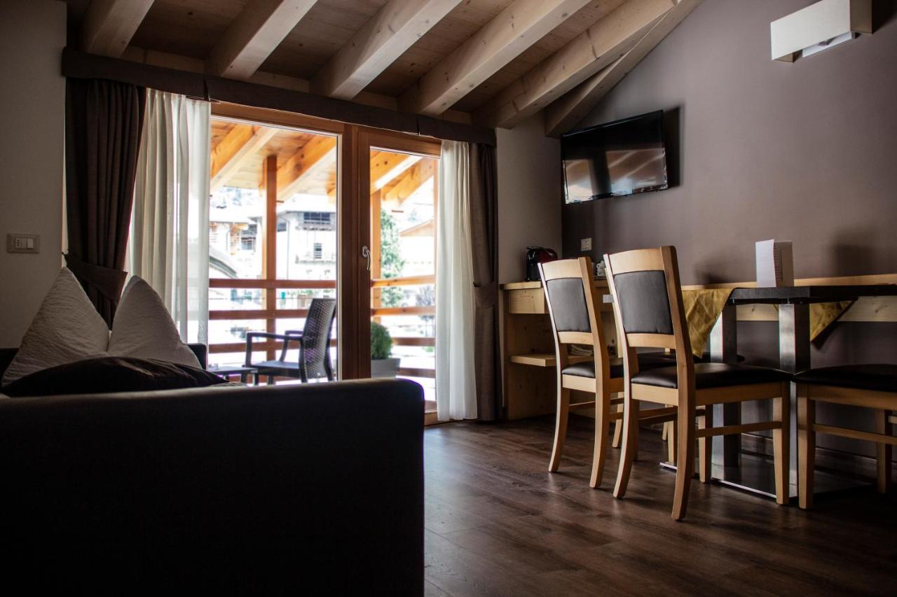 Dolcevita Ambiez B&B San Lorenzo Dorsino Kültér fotó