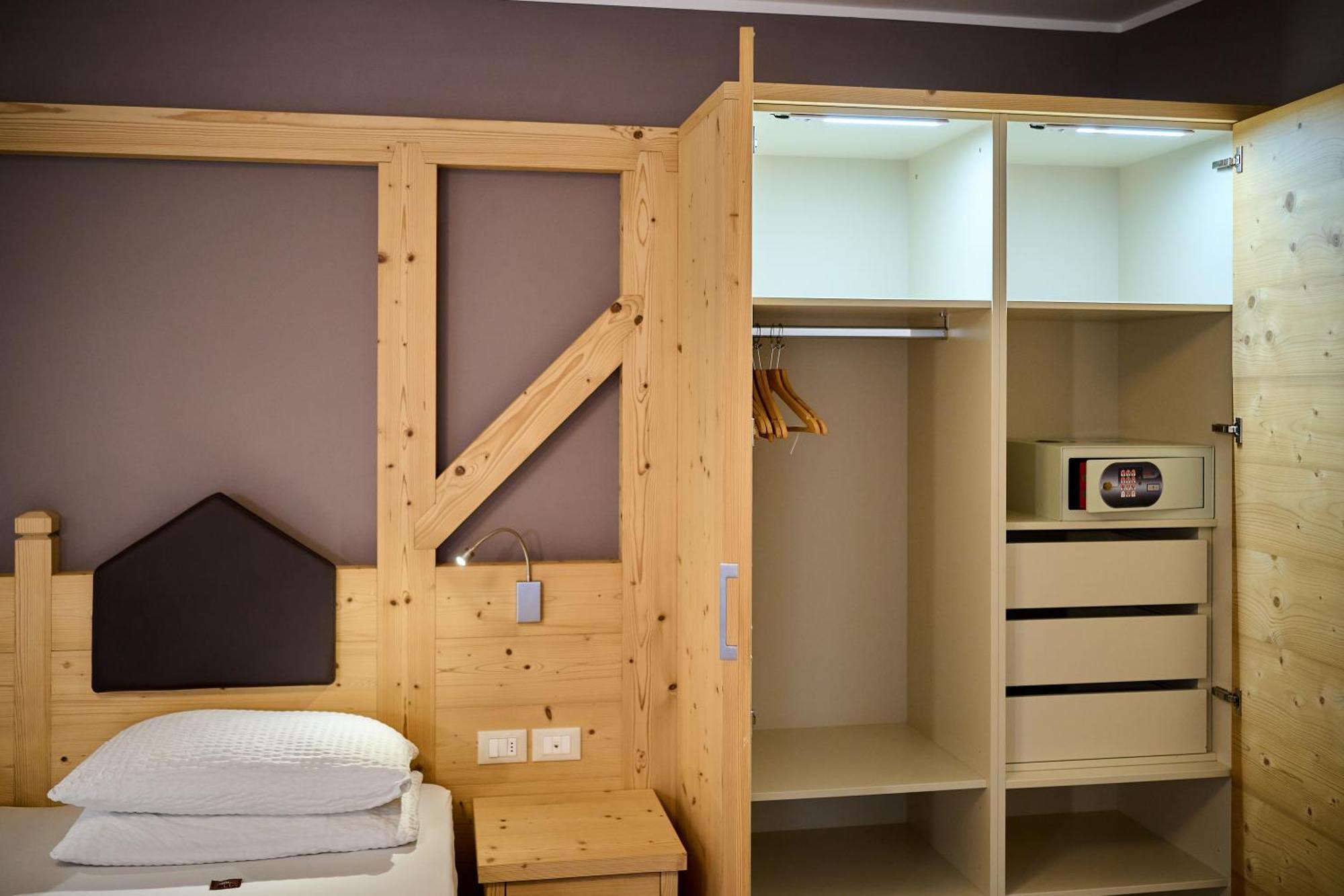 Dolcevita Ambiez B&B San Lorenzo Dorsino Kültér fotó