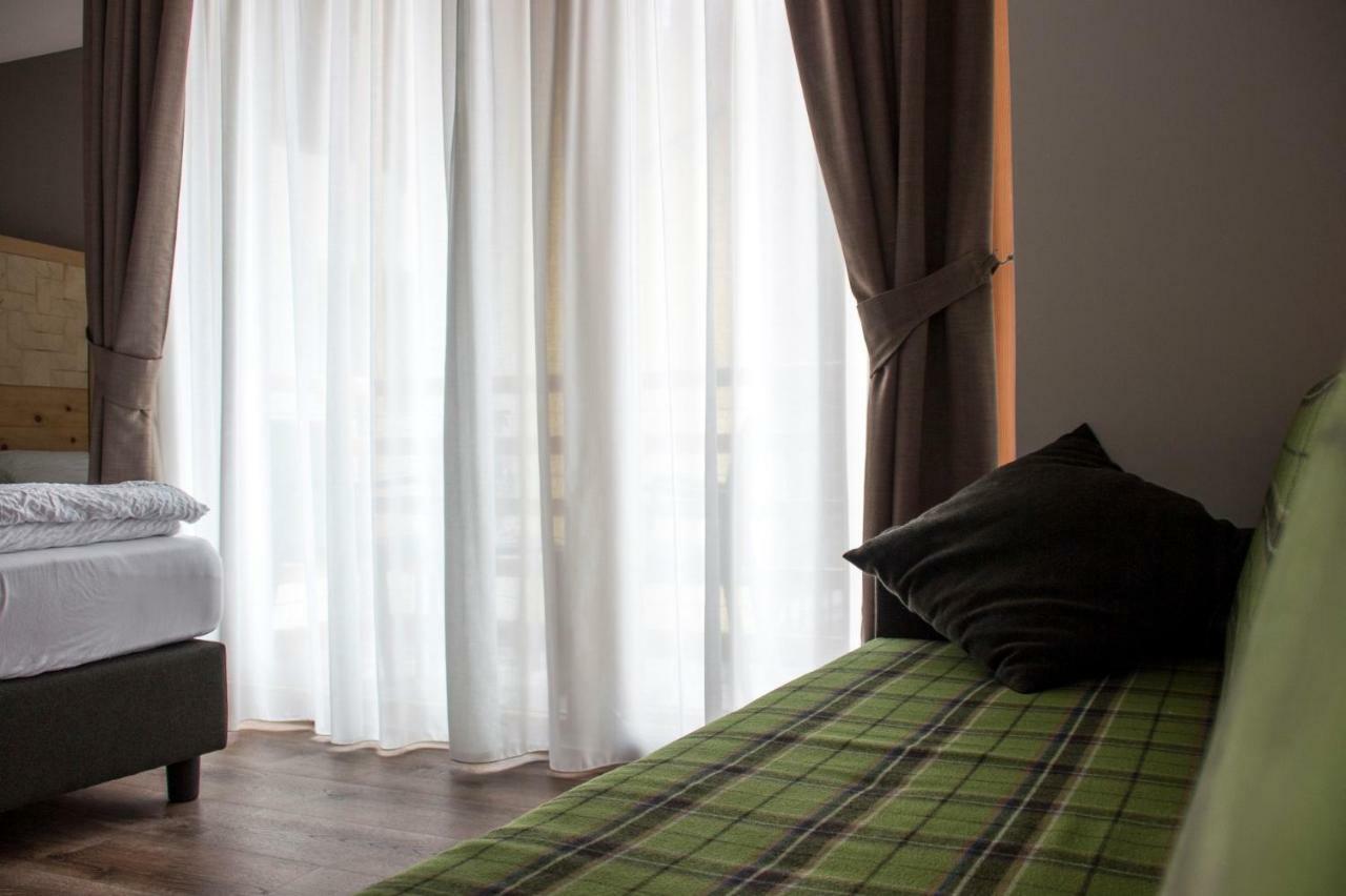 Dolcevita Ambiez B&B San Lorenzo Dorsino Kültér fotó