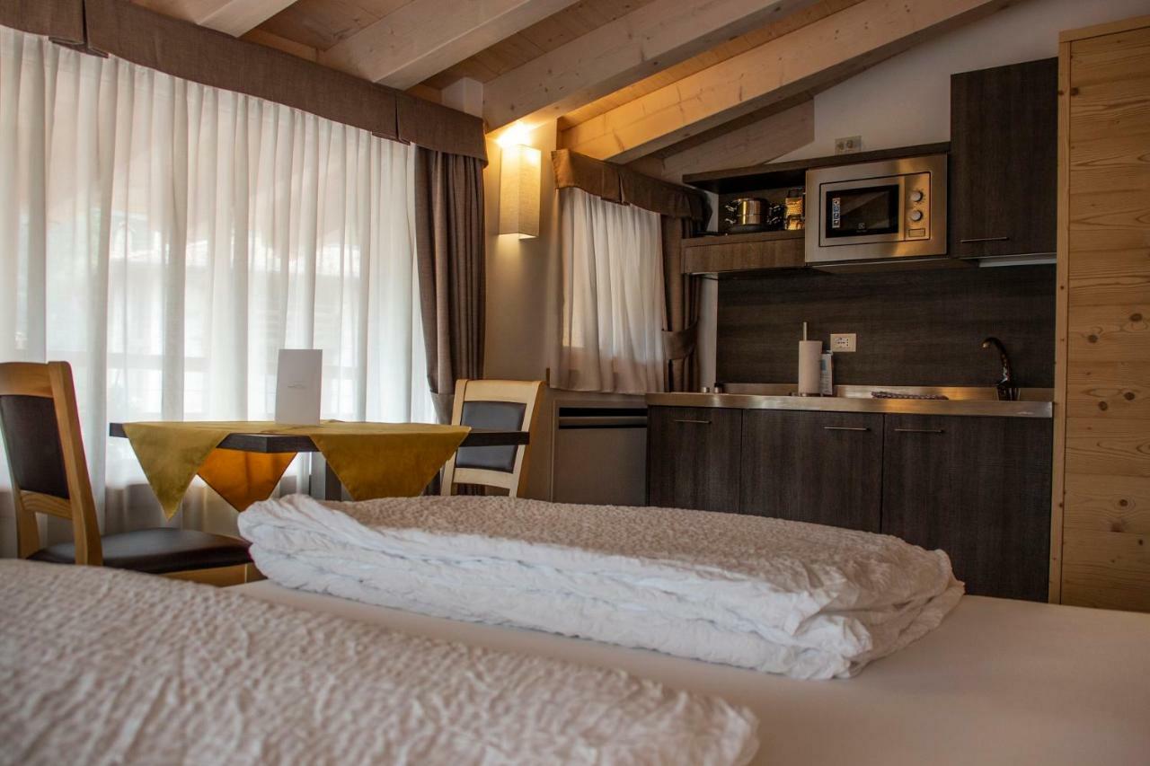 Dolcevita Ambiez B&B San Lorenzo Dorsino Kültér fotó